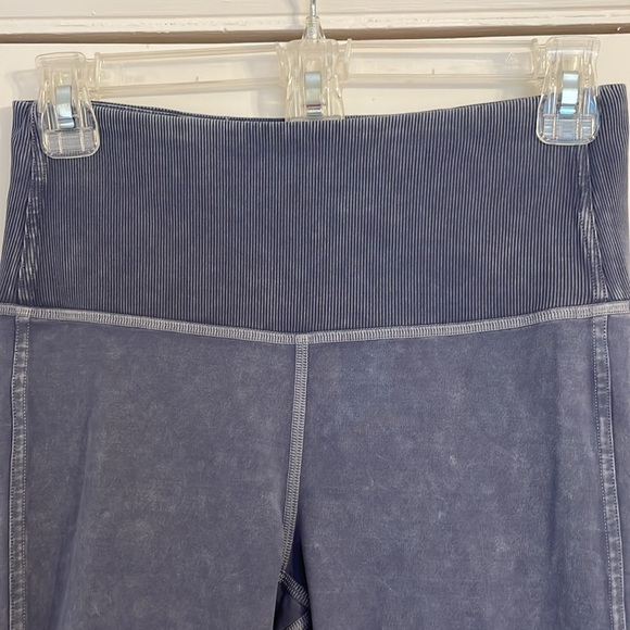 NWOT Lululemon blue/grey jogger style leggings size 4 - Picture 2 of 6